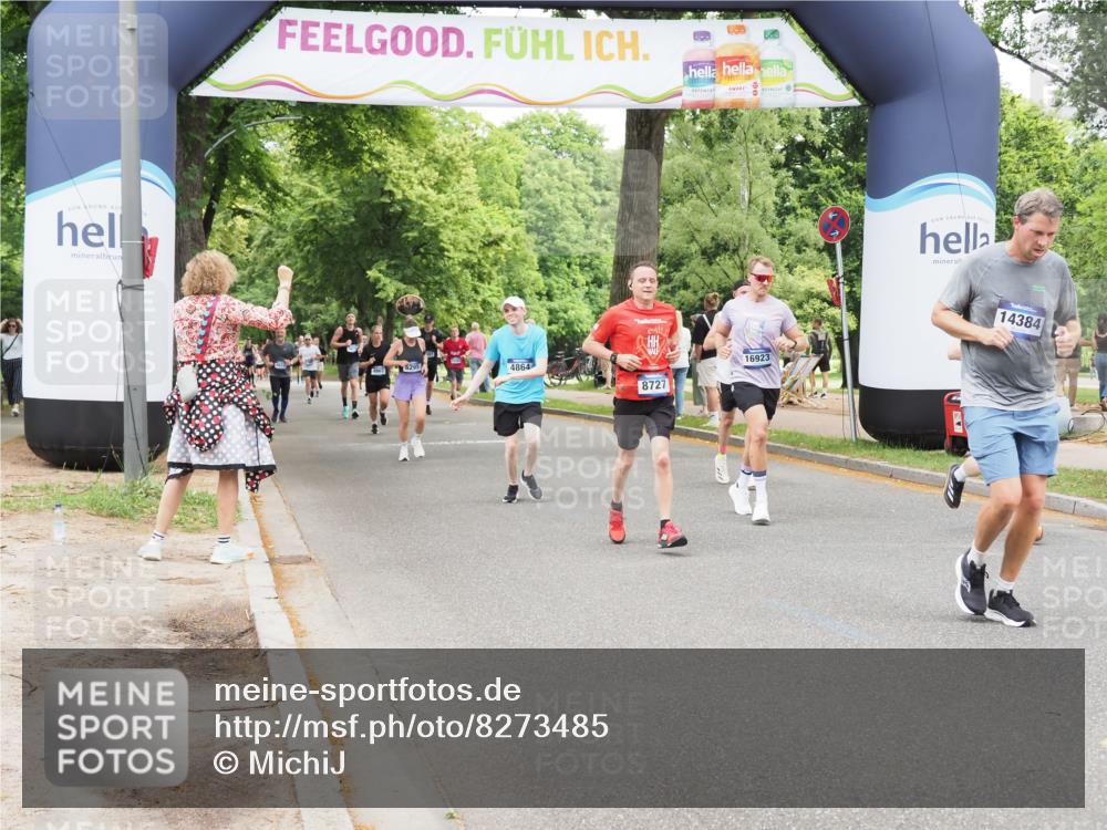 29.06.2025 - hella hamburg halbmarathon MichiJ http://msf.ph/oto/8273485 29.06.2025 10:56:14 Zwischen KM18-KM19 4649, 4864, 8727, 9738, 11025, 11581, 14384, 17239, 17296, 17985 meine-sportfotos.de