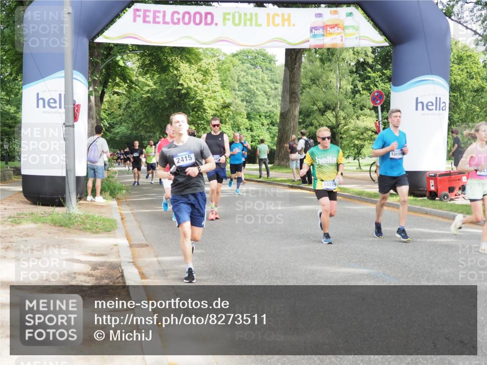 29.06.2025 - hella hamburg halbmarathon MichiJ http://msf.ph/oto/8273511 29.06.2025 10:31:27 Zwischen KM18-KM19 2415, 4080, 5477, 7026, 7865, 9114, 9534, 10099, 10251, 13897, 14813, 16224, 16648, 17403, 17516, 18680, 19009, 19229 meine-sportfotos.de
