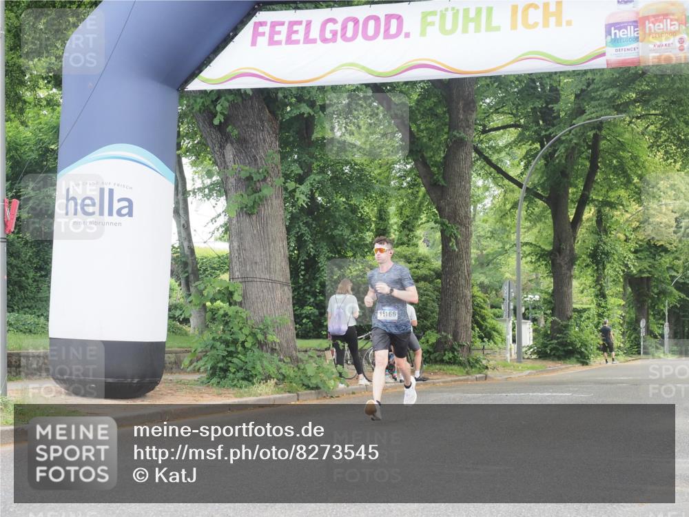 29.06.2025 - hella hamburg halbmarathon KatJ http://msf.ph/oto/8273545 29.06.2025 10:09:05 Zwischen KM18-KM19  meine-sportfotos.de