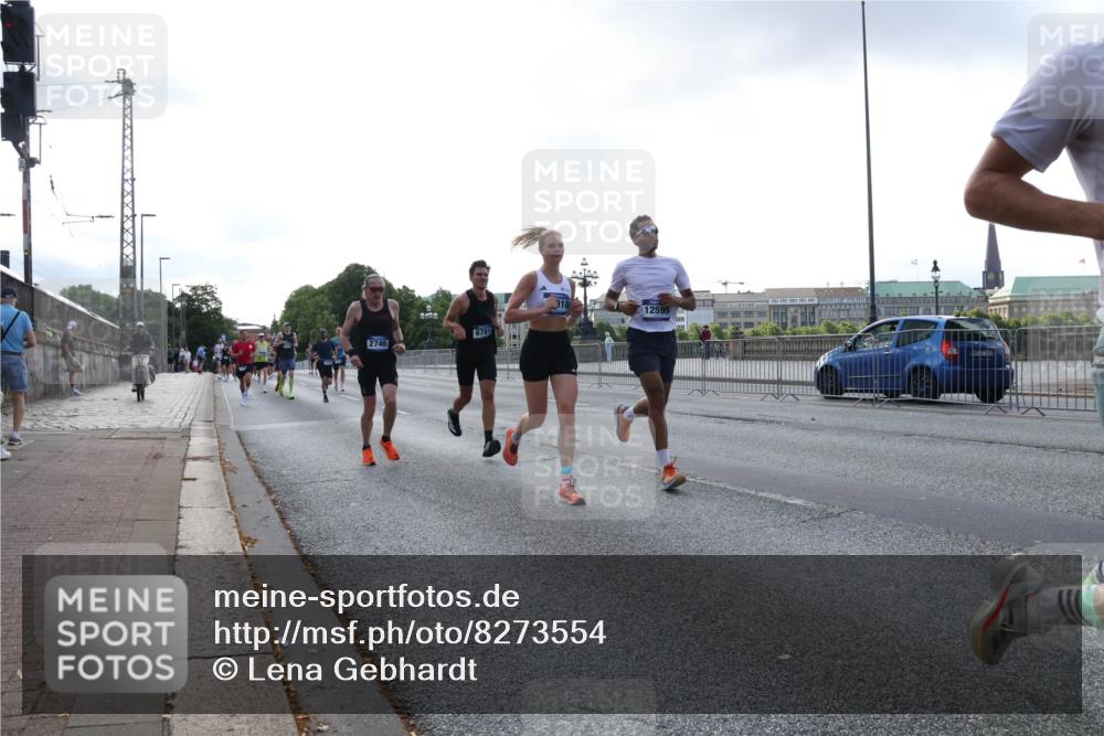 29.06.2025 - hella hamburg halbmarathon Lena Gebhardt http://msf.ph/oto/8273554 29.06.2025 09:45:05 Lombardsbrücke 2746, 318, 12595, 1065, 1758, 1827, 2021, 2746, 3201, 3845, 4050, 4678, 5070, 5269, 5367, 6619, 6781, 7272, 7349, 8473, 8731, 9137, 9381, 10156, 10171, 10486, 10848, 11169, 12049, 12287, 12337, 12369, 12595, 12900, 13838, 13956, 14140, 14164, 14289, 15268, 15583, 15672, 15880, 15883, 16157, 16377, 16508, 16713, 16736, 16818, 17354, 17428, 18567 meine-sportfotos.de