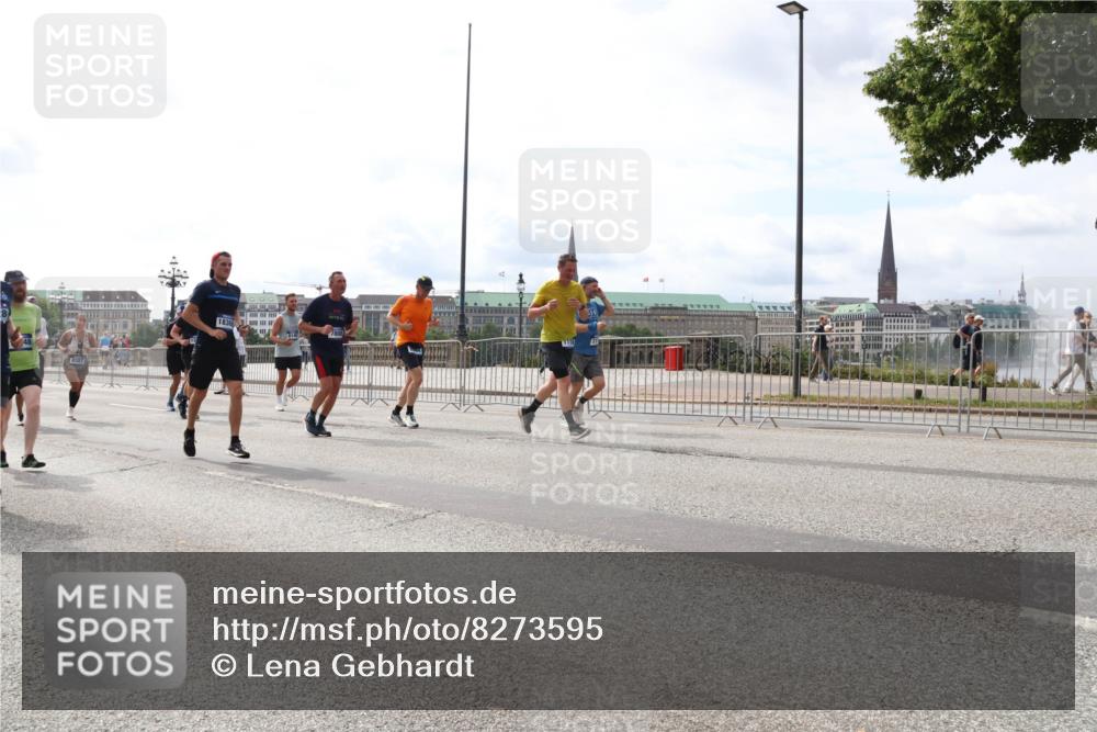 29.06.2025 - hella hamburg halbmarathon Lena Gebhardt http://msf.ph/oto/8273595 29.06.2025 10:20:06 Lombardsbrücke 8, 1836, 1046, 1069, 1110, 1115, 1154, 1474, 2064, 2357, 2405, 2441, 2918, 3278, 3434, 3678, 3842, 4108, 4110, 4170, 4539, 4562, 4570, 4585, 4614, 4737, 4739, 5251, 5397, 5556, 5659, 5811, 5812, 5831, 5878, 5937, 6796, 6797, 6872, 6874, 7018, 7101, 7137, 7248, 7249, 7519, 7739, 7744, 7808, 7836, 7917, 8025, 8146, 8387, 8427, 8462, 8738, 9136, 9196, 9735, 9873, 10041, 10349, 10414, 10550, 10594, 10595, 10622, 10701, 10754, 11028, 11036 meine-sportfotos.de