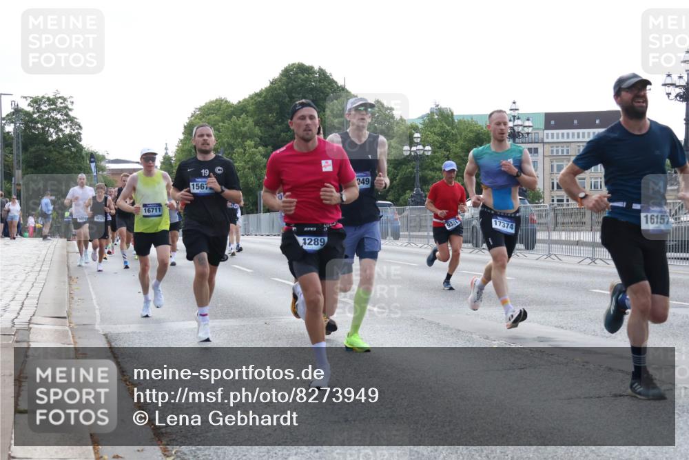 29.06.2025 - hella hamburg halbmarathon Lena Gebhardt http://msf.ph/oto/8273949 29.06.2025 09:45:09 Lombardsbrücke 5070, 10171, 16711, 19, 1567, 209, 1289, 349, 16157, 17374, 1758, 1827, 1990, 2021, 2746, 3043, 3201, 3845, 4050, 4678, 5070, 5269, 5328, 5367, 5746, 5826, 6619, 6781, 7272, 7481, 7651, 7723, 8209, 8473, 8731, 8883, 9137, 9381, 10156, 10171, 10486, 10848, 11169, 11413, 11857, 12049, 12234, 12287, 12595, 12900, 13838, 13956, 14140, 14164, 14289, 15268, 15583, 15672, 15883, 16157, 16377, 16508, 16713, 16736, 16818, 17428, 18567 meine-sportfotos.de