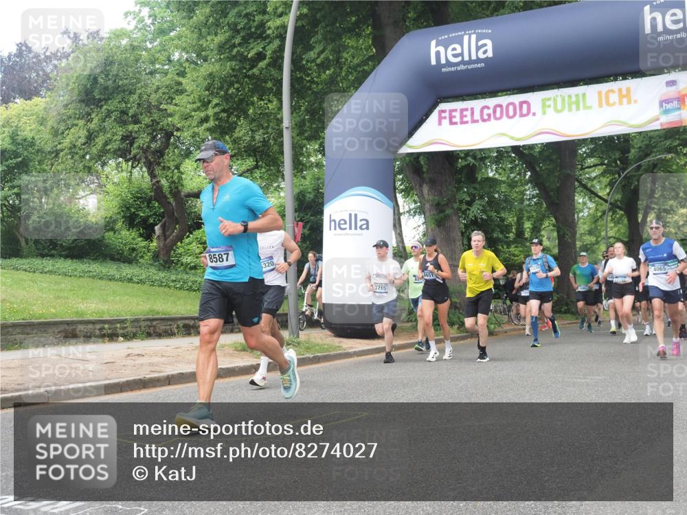 29.06.2025 - hella hamburg halbmarathon KatJ http://msf.ph/oto/8274027 29.06.2025 10:40:06 Zwischen KM18-KM19 2444, 3208, 3209, 4065, 8390, 8587 meine-sportfotos.de
