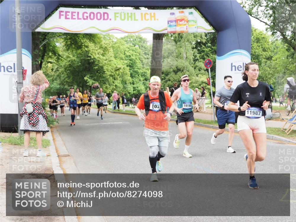 29.06.2025 - hella hamburg halbmarathon MichiJ http://msf.ph/oto/8274098 29.06.2025 10:56:27 Zwischen KM18-KM19 1032, 3091, 4204, 8614, 11987, 12492, 17988, 18218, 19190 meine-sportfotos.de