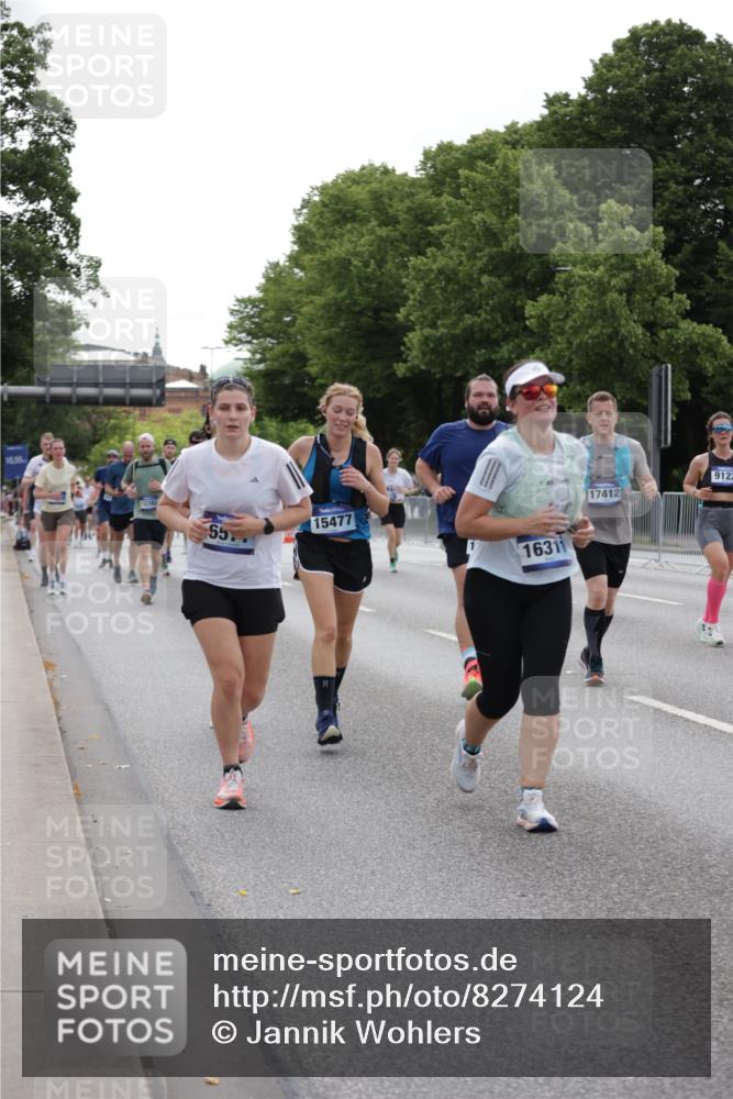 29.06.2025 - hella hamburg halbmarathon Jannik Wohlers http://msf.ph/oto/8274124 29.06.2025 10:34:17 Lombardsbrücke 1025, 2023, 2355, 3130, 3420, 5453, 6034, 6171, 6310, 6329, 6335, 6843, 7020, 7386, 7644, 7733, 8369, 8793, 9122, 9164, 9448, 9514, 10335, 10674, 11122, 11245, 11646, 12164, 12236, 12382, 13311, 13416, 13471, 13473, 14273, 15310, 15380, 15477, 16238, 16311, 16390, 16682, 17412, 18892 meine-sportfotos.de