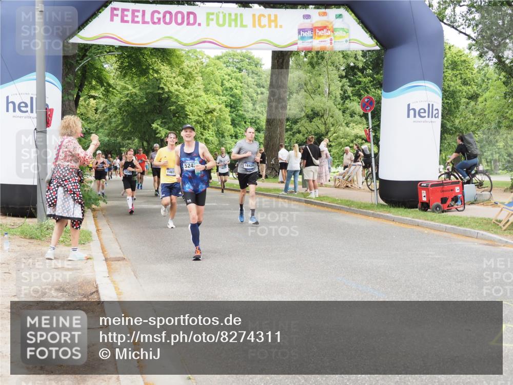 29.06.2025 - hella hamburg halbmarathon MichiJ http://msf.ph/oto/8274311 29.06.2025 10:56:30 Zwischen KM18-KM19 1032, 4204, 5242, 8614, 11987, 17988, 18429, 19190 meine-sportfotos.de