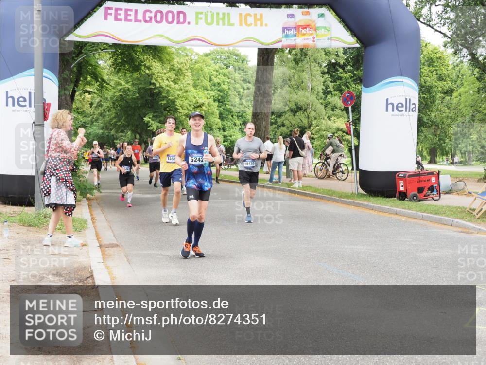 29.06.2025 - hella hamburg halbmarathon MichiJ http://msf.ph/oto/8274351 29.06.2025 10:56:31 Zwischen KM18-KM19 1032, 4204, 5242, 11987, 17988, 18429, 19190 meine-sportfotos.de