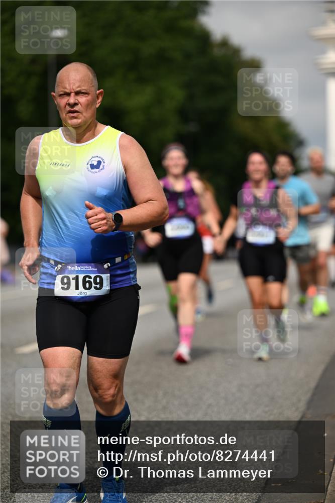 29.06.2025 - hella hamburg halbmarathon Dr. Thomas Lammeyer http://msf.ph/oto/8274441 29.06.2025 10:15:27 Kennedybrücke 1166, 1531, 1866, 1992, 4227, 5254, 5379, 5990, 5991, 7571, 9169, 9191, 10042, 10372, 10428, 11321 meine-sportfotos.de
