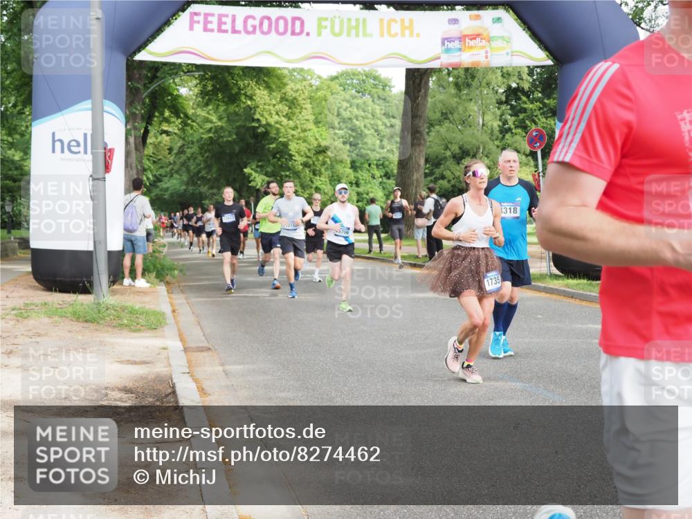 29.06.2025 - hella hamburg halbmarathon MichiJ http://msf.ph/oto/8274462 29.06.2025 10:31:31 Zwischen KM18-KM19 1735, 2415, 4080, 5477, 7865, 9114, 9534, 10099, 12153, 13897, 14813, 15706, 16338, 19229 meine-sportfotos.de