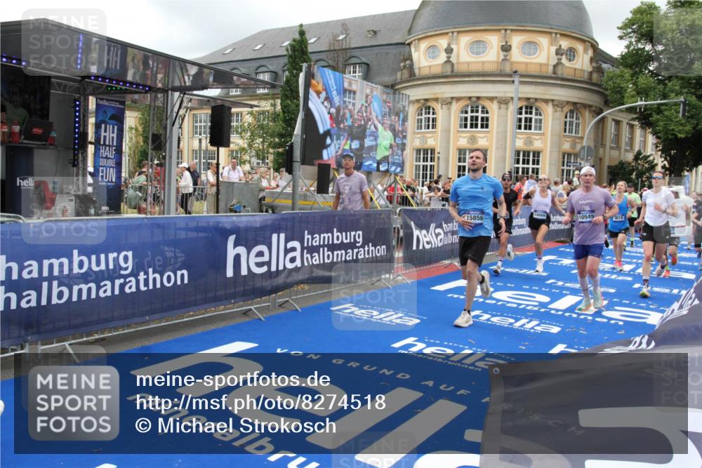 29.06.2025 - hella hamburg halbmarathon Michael Strokosch http://msf.ph/oto/8274518 29.06.2025 10:53:41 Ziel 1030, 1098, 1502, 1783, 2058, 2630, 3399, 3819, 5399, 6628, 6762, 10549, 10895, 11588, 11589, 11604, 12632, 13865, 15061, 15113, 15441, 15856, 16092, 17482, 18143, 18612, 18666, 18715 meine-sportfotos.de