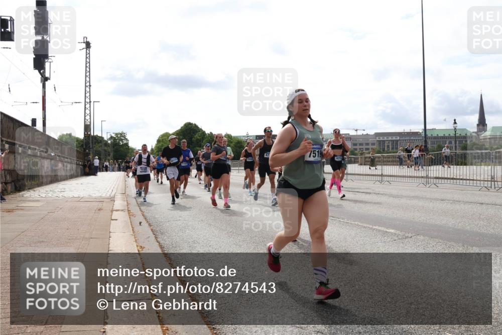 29.06.2025 - hella hamburg halbmarathon Lena Gebhardt http://msf.ph/oto/8274543 29.06.2025 10:20:11 Lombardsbrücke 47, 1154, 7519, 1046, 1069, 1110, 1115, 1154, 1474, 2064, 2405, 2478, 2918, 3278, 3434, 3842, 4154, 4539, 4585, 4614, 4737, 4739, 5251, 5397, 5556, 5659, 5811, 5812, 5831, 5878, 5937, 6796, 6797, 6872, 6874, 6951, 7018, 7101, 7131, 7137, 7248, 7249, 7519, 7739, 7744, 7808, 7917, 8025, 8146, 8387, 8427, 8462, 8588, 8738, 9136, 9196, 9735, 9873, 10041, 10349, 10414, 10550, 10594, 10595, 10613, 10622, 10647, 10701, 10754, 11028, 11036, 11603, 11835 meine-sportfotos.de