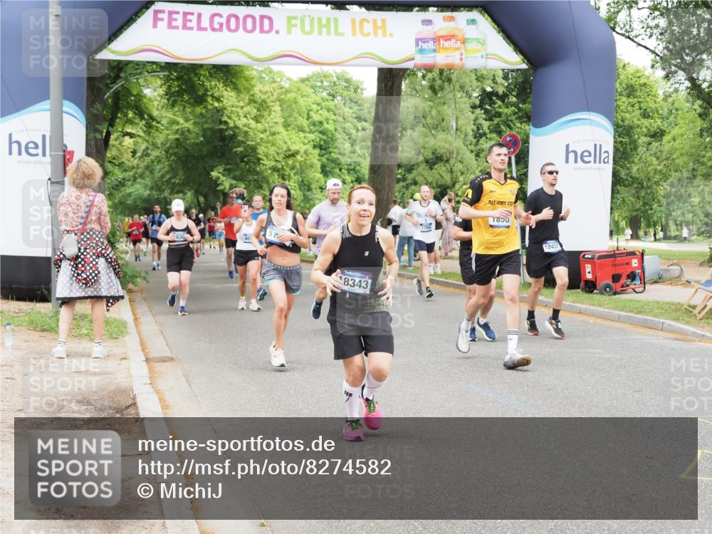 29.06.2025 - hella hamburg halbmarathon MichiJ http://msf.ph/oto/8274582 29.06.2025 10:56:35 Zwischen KM18-KM19 1850, 5191, 5242, 6664, 11525, 12457, 14617, 18343, 18429 meine-sportfotos.de
