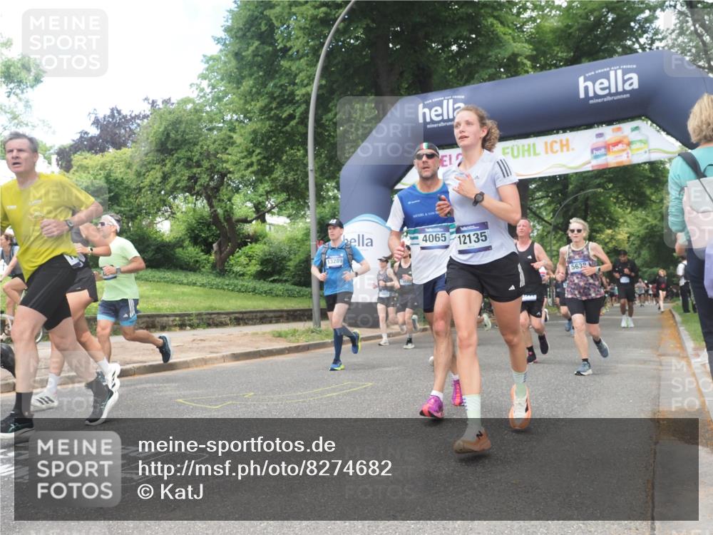 29.06.2025 - hella hamburg halbmarathon KatJ http://msf.ph/oto/8274682 29.06.2025 10:40:09 Zwischen KM18-KM19 2208, 3209, 3715, 4065, 5378, 5638, 7896, 8273, 8587, 8651 meine-sportfotos.de