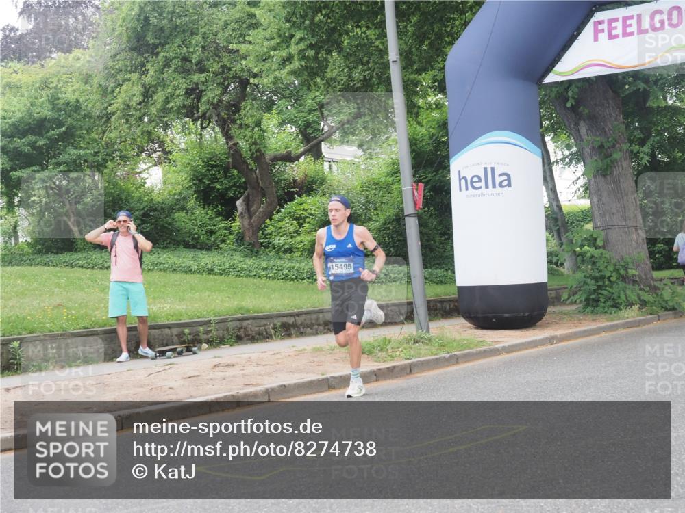 29.06.2025 - hella hamburg halbmarathon KatJ http://msf.ph/oto/8274738 29.06.2025 10:09:39 Zwischen KM18-KM19  meine-sportfotos.de