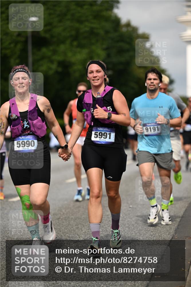 29.06.2025 - hella hamburg halbmarathon Dr. Thomas Lammeyer http://msf.ph/oto/8274758 29.06.2025 10:15:29 Kennedybrücke 1166, 1531, 1866, 1992, 4227, 5254, 5379, 5990, 5991, 7571, 8368, 9169, 9191, 10042, 10372, 10428, 11321 meine-sportfotos.de