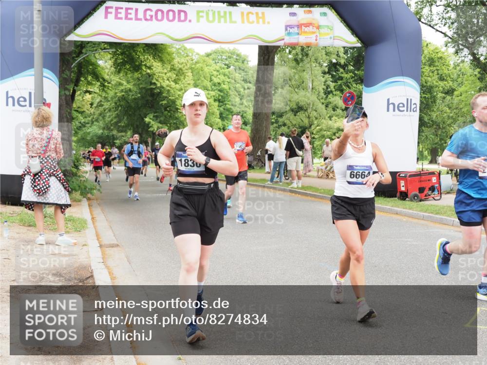 29.06.2025 - hella hamburg halbmarathon MichiJ http://msf.ph/oto/8274834 29.06.2025 10:56:39 Zwischen KM18-KM19 1745, 1766, 1830, 1850, 2359, 5191, 6664, 6871, 10297, 11525, 12457, 14617, 18343 meine-sportfotos.de