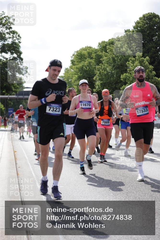 29.06.2025 - hella hamburg halbmarathon Jannik Wohlers http://msf.ph/oto/8274838 29.06.2025 10:02:02 Lombardsbrücke 1128, 1254, 1733, 2142, 2322, 2323, 2685, 2712, 3780, 3976, 4066, 5763, 6295, 6708, 6860, 7049, 7323, 7869, 8749, 9020, 9021, 9131, 9156, 9353, 9554, 10866, 11191, 11554, 11670, 11702, 11782, 11871, 12978, 13868, 13932, 14574, 14838, 15008, 15291, 16067, 16634, 17077, 17533, 17836, 17931, 17939, 18128, 18130, 18240, 18624, 19117, 19146, 19165, 19176 meine-sportfotos.de