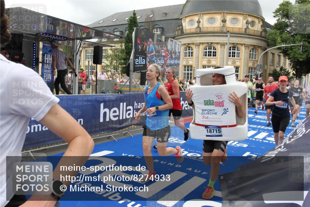 29.06.2025 - hella hamburg halbmarathon Michael Strokosch http://msf.ph/oto/8274933 29.06.2025 10:53:44 Ziel 1502, 2058, 2082, 2518, 2630, 3819, 5399, 6762, 8335, 10549, 10895, 11588, 11589, 11604, 12632, 13865, 14702, 14818, 15061, 15441, 15856, 16092, 17482, 18143, 18514, 18666, 18715 meine-sportfotos.de