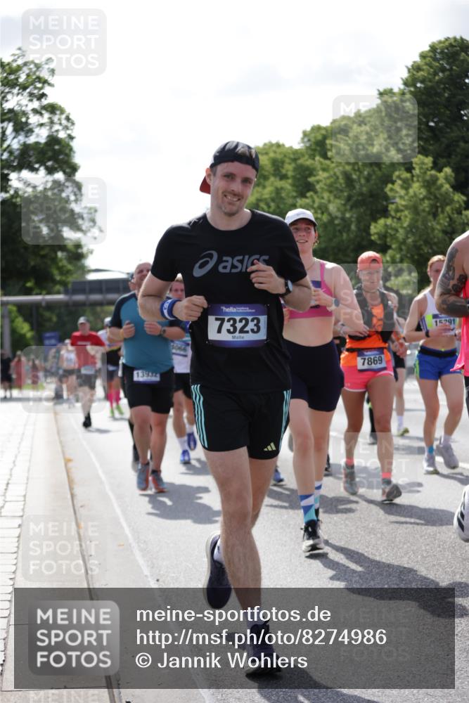 29.06.2025 - hella hamburg halbmarathon Jannik Wohlers http://msf.ph/oto/8274986 29.06.2025 10:02:03 Lombardsbrücke 1128, 1254, 1733, 2142, 2322, 2323, 2685, 2712, 3780, 3976, 4066, 5763, 6295, 6708, 6860, 7049, 7323, 7869, 8003, 8749, 9020, 9021, 9131, 9554, 10866, 11191, 11670, 11702, 11782, 11871, 12978, 13488, 13491, 13868, 13932, 14574, 14838, 15008, 15291, 16067, 16634, 17077, 17533, 17836, 17931, 17939, 18128, 18240, 18624, 19117, 19146, 19165, 19176 meine-sportfotos.de