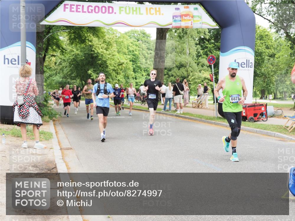 29.06.2025 - hella hamburg halbmarathon MichiJ http://msf.ph/oto/8274997 29.06.2025 10:56:42 Zwischen KM18-KM19 1745, 1766, 1830, 2359, 6664, 6871, 10297, 12457, 13237, 15772, 18343 meine-sportfotos.de