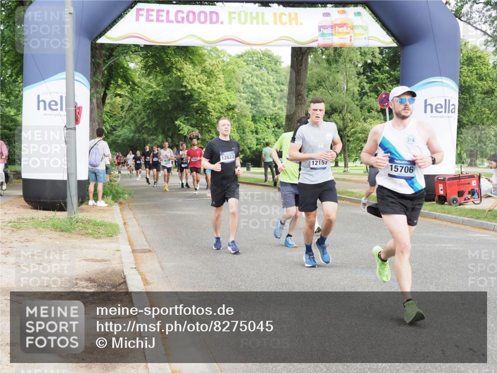 29.06.2025 - hella hamburg halbmarathon MichiJ http://msf.ph/oto/8275045 29.06.2025 10:31:33 Zwischen KM18-KM19 1735, 2415, 4080, 4318, 4425, 5477, 9114, 9534, 10099, 10493, 12153, 13897, 15706, 16338, 19229 meine-sportfotos.de