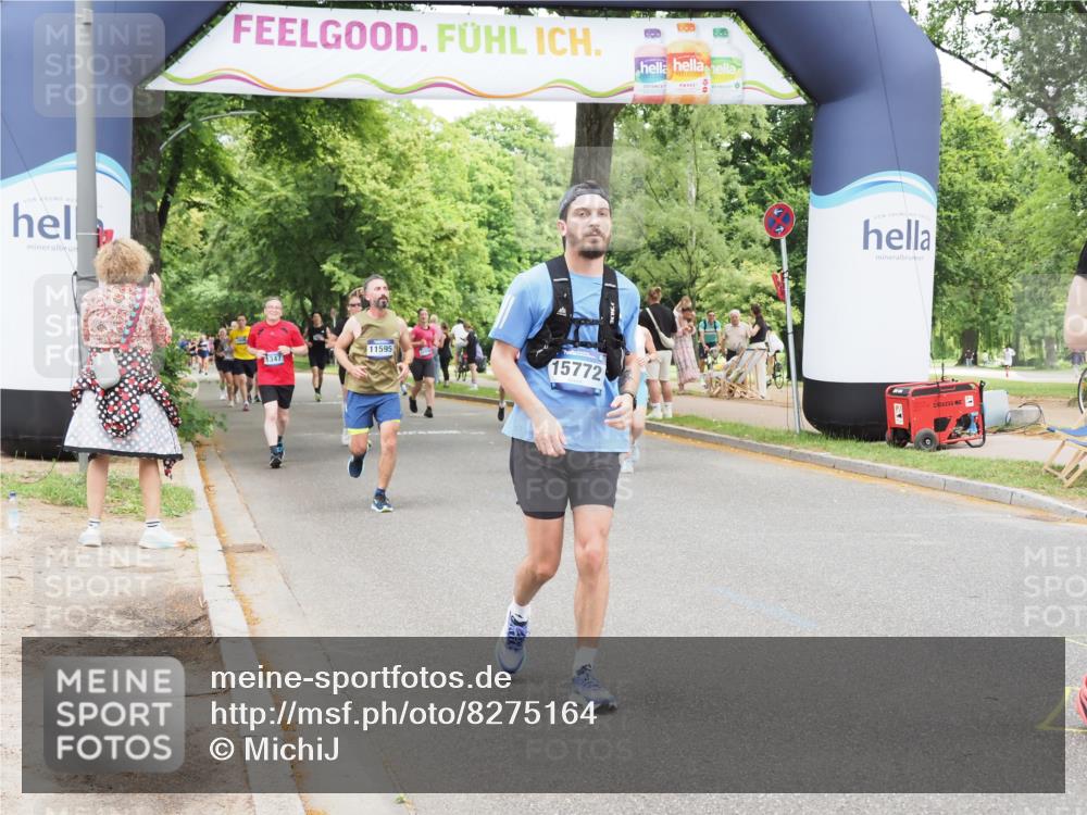 29.06.2025 - hella hamburg halbmarathon MichiJ http://msf.ph/oto/8275164 29.06.2025 10:56:44 Zwischen KM18-KM19 1745, 1766, 1830, 2359, 6871, 10297, 11595, 13237, 15038, 15772 meine-sportfotos.de