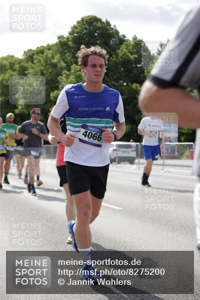 29.06.2025 - hella hamburg halbmarathon Jannik Wohlers http://msf.ph/oto/8275200 29.06.2025 10:02:06 Lombardsbrücke 1128, 1254, 1702, 1733, 2142, 2685, 2712, 2819, 3225, 3780, 3976, 4066, 6295, 6708, 6860, 7049, 7323, 7869, 7888, 8003, 8662, 8749, 9020, 9021, 9131, 9554, 9986, 10295, 10539, 10866, 11191, 11670, 11702, 11782, 12978, 13488, 13491, 13868, 13932, 14732, 14838, 15008, 15291, 16067, 17077, 17533, 17836, 17931, 17939, 18128, 18240, 18624, 19117, 19146, 19165, 19173, 19176 meine-sportfotos.de