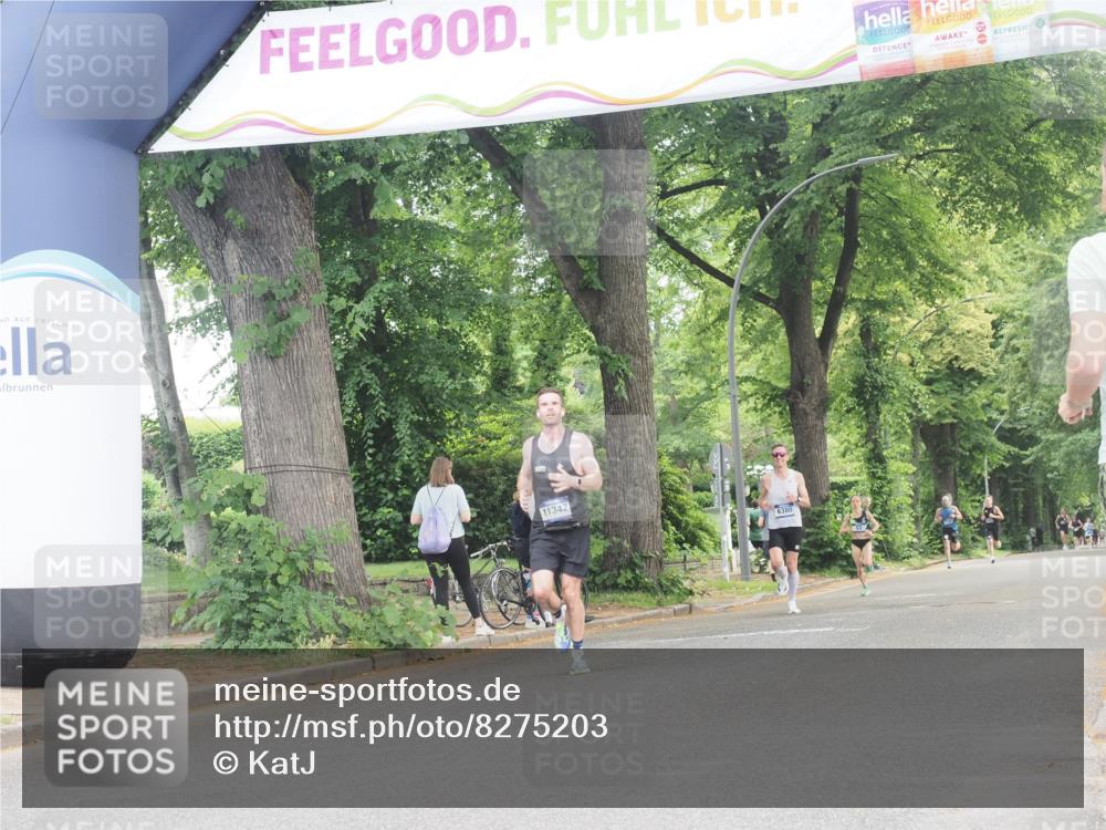 29.06.2025 - hella hamburg halbmarathon KatJ http://msf.ph/oto/8275203 29.06.2025 10:09:45 Zwischen KM18-KM19  meine-sportfotos.de
