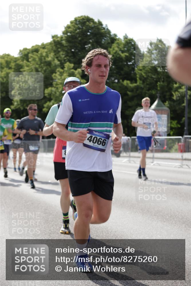 29.06.2025 - hella hamburg halbmarathon Jannik Wohlers http://msf.ph/oto/8275260 29.06.2025 10:02:06 Lombardsbrücke 1128, 1254, 1702, 1733, 2142, 2685, 2712, 2819, 3225, 3780, 3976, 4066, 6295, 6708, 6860, 7049, 7323, 7869, 7888, 8003, 8662, 8749, 9020, 9021, 9131, 9554, 9986, 10295, 10539, 10866, 11191, 11670, 11702, 11782, 12978, 13488, 13491, 13868, 13932, 14732, 14838, 15008, 15291, 16067, 17077, 17533, 17836, 17931, 17939, 18128, 18240, 18624, 19117, 19146, 19165, 19173, 19176 meine-sportfotos.de