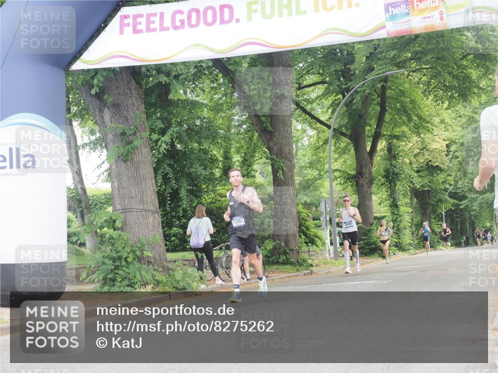 29.06.2025 - hella hamburg halbmarathon KatJ http://msf.ph/oto/8275262 29.06.2025 10:09:45 Zwischen KM18-KM19  meine-sportfotos.de