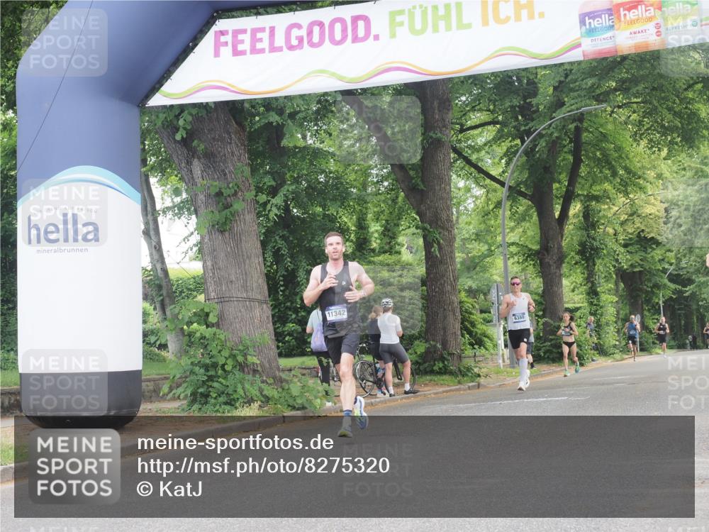 29.06.2025 - hella hamburg halbmarathon KatJ http://msf.ph/oto/8275320 29.06.2025 10:09:45 Zwischen KM18-KM19  meine-sportfotos.de