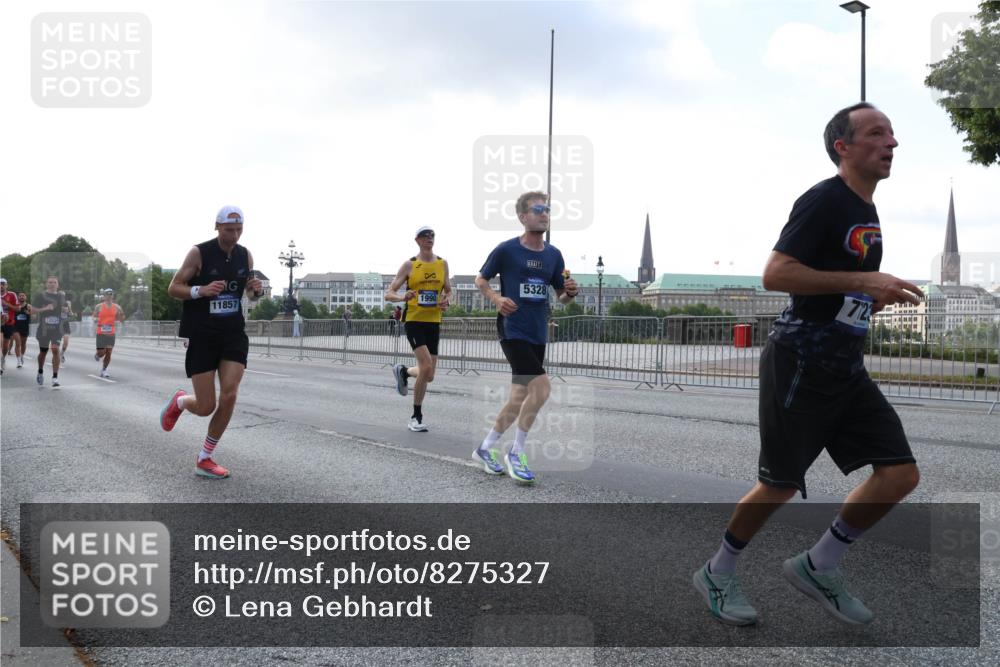 29.06.2025 - hella hamburg halbmarathon Lena Gebhardt http://msf.ph/oto/8275327 29.06.2025 09:45:19 Lombardsbrücke 11857, 1990, 5328, 712, 57, 1758, 1827, 1990, 2689, 2746, 3043, 3201, 4050, 4129, 4698, 4749, 5070, 5269, 5328, 5367, 5746, 5826, 6358, 6619, 6781, 7272, 7389, 7481, 7651, 7723, 8209, 8883, 9137, 9381, 9571, 9634, 10017, 10156, 10171, 10486, 10848, 11169, 11413, 11857, 12049, 12234, 12287, 12595, 12691, 12900, 12988, 13838, 13956, 14028, 14140, 14164, 14289, 15672, 15883, 16157, 16377, 16508, 16713, 16818, 17428 meine-sportfotos.de