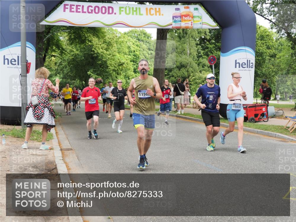 29.06.2025 - hella hamburg halbmarathon MichiJ http://msf.ph/oto/8275333 29.06.2025 10:56:46 Zwischen KM18-KM19 2359, 6871, 11595, 13237, 15038, 15772 meine-sportfotos.de