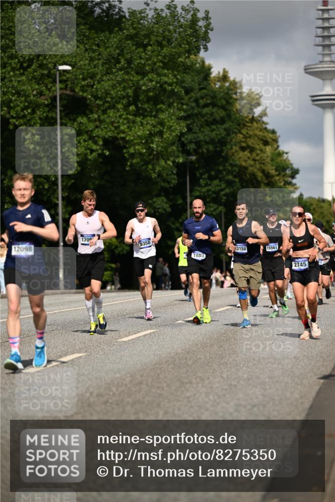 29.06.2025 - hella hamburg halbmarathon Dr. Thomas Lammeyer http://msf.ph/oto/8275350 29.06.2025 09:52:53 Kennedybrücke 1603, 2044, 2707, 2745, 2750, 2797, 2849, 2980, 3014, 3116, 3136, 4148, 4766, 5050, 5124, 5648, 6149, 6771, 7035, 7109, 7229, 8358, 8465, 9686, 9914, 10369, 11177 meine-sportfotos.de