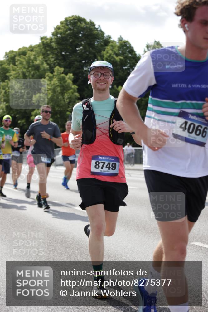 29.06.2025 - hella hamburg halbmarathon Jannik Wohlers http://msf.ph/oto/8275377 29.06.2025 10:02:07 Lombardsbrücke 1128, 1254, 1702, 1733, 2685, 2712, 2819, 3225, 3780, 3976, 4066, 6708, 6860, 7049, 7323, 7869, 7888, 8003, 8364, 8662, 8749, 9131, 9554, 9986, 10295, 10539, 10866, 11191, 11515, 11670, 11702, 11782, 12978, 13488, 13491, 13868, 13932, 14732, 14838, 15008, 15291, 15394, 15993, 16067, 17077, 17533, 17836, 17931, 17939, 18128, 18240, 18624, 19117, 19146, 19165, 19173, 19176 meine-sportfotos.de