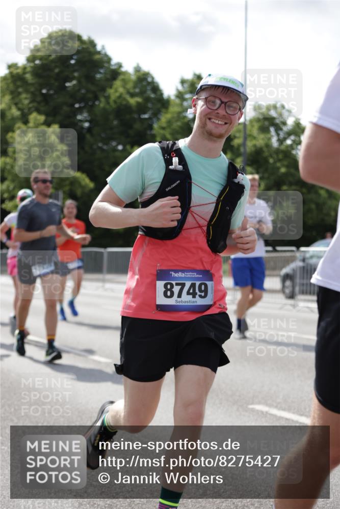 29.06.2025 - hella hamburg halbmarathon Jannik Wohlers http://msf.ph/oto/8275427 29.06.2025 10:02:07 Lombardsbrücke 1128, 1254, 1702, 1733, 2685, 2712, 2819, 3225, 3780, 3976, 4066, 6708, 6860, 7049, 7323, 7869, 7888, 8003, 8364, 8662, 8749, 9131, 9554, 9986, 10295, 10539, 10866, 11191, 11515, 11670, 11702, 11782, 12978, 13488, 13491, 13868, 13932, 14732, 14838, 15008, 15291, 15394, 15993, 16067, 17077, 17533, 17836, 17931, 17939, 18128, 18240, 18624, 19117, 19146, 19165, 19173, 19176 meine-sportfotos.de