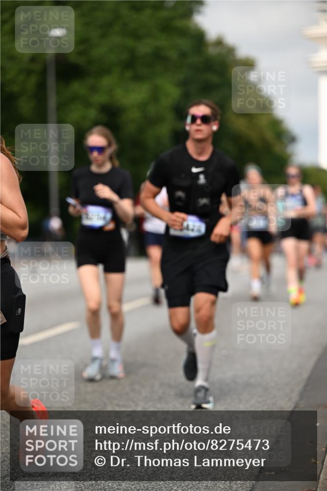 29.06.2025 - hella hamburg halbmarathon Dr. Thomas Lammeyer http://msf.ph/oto/8275473 29.06.2025 10:15:34 Kennedybrücke 1166, 1866, 1992, 2661, 4227, 5254, 5379, 5990, 5991, 7571, 8368, 9169, 9191, 10042, 10372, 10428, 11321 meine-sportfotos.de