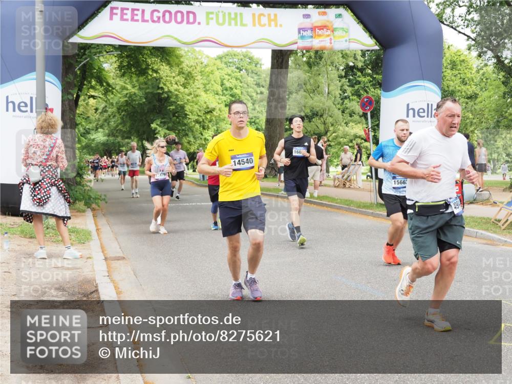 29.06.2025 - hella hamburg halbmarathon MichiJ http://msf.ph/oto/8275621 29.06.2025 10:56:52 Zwischen KM18-KM19 1347, 4904, 11542, 12658, 13475, 13818, 14540, 15037, 15038, 15663, 16255, 16826, 17806 meine-sportfotos.de