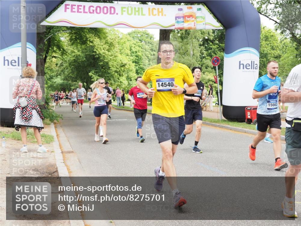 29.06.2025 - hella hamburg halbmarathon MichiJ http://msf.ph/oto/8275701 29.06.2025 10:56:52 Zwischen KM18-KM19 1347, 4904, 11542, 12658, 13475, 13818, 14540, 15037, 15038, 15663, 16255, 16826, 17806 meine-sportfotos.de