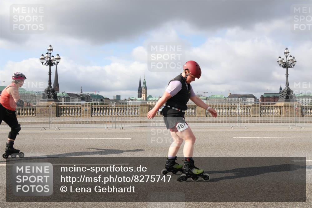 29.06.2025 - hella hamburg halbmarathon Lena Gebhardt http://msf.ph/oto/8275747 29.06.2025 09:05:00 Lombardsbrücke  meine-sportfotos.de