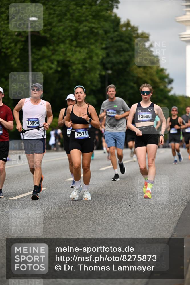 29.06.2025 - hella hamburg halbmarathon Dr. Thomas Lammeyer http://msf.ph/oto/8275873 29.06.2025 10:15:37 Kennedybrücke 1062, 1166, 1992, 2661, 4227, 5254, 5990, 5991, 7474, 7571, 8368, 9169, 9191, 10042, 10428 meine-sportfotos.de