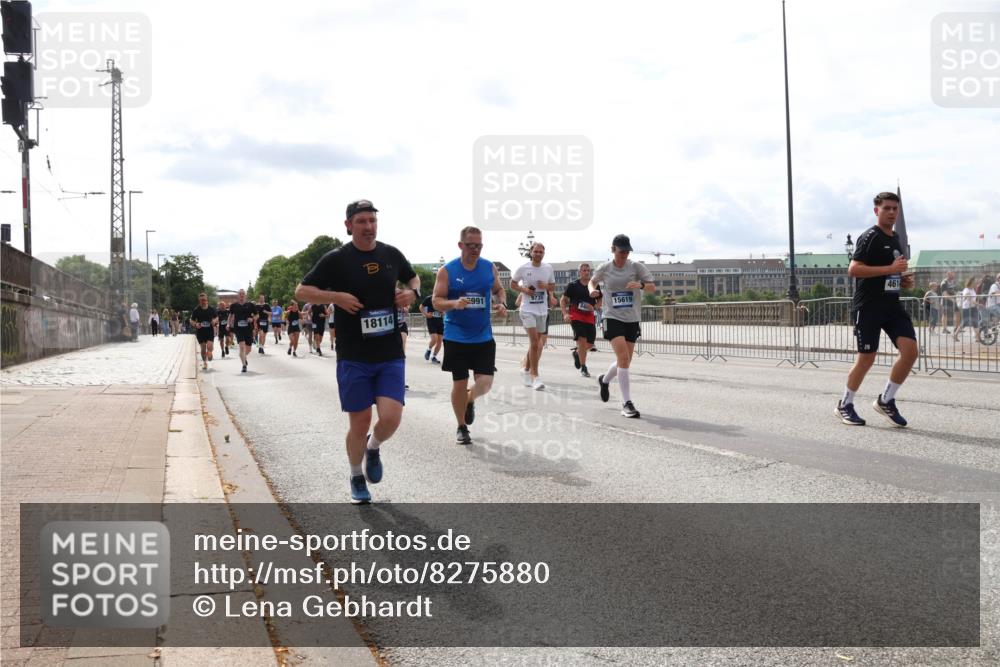 29.06.2025 - hella hamburg halbmarathon Lena Gebhardt http://msf.ph/oto/8275880 29.06.2025 10:20:17 Lombardsbrücke 991, 9735, 461, 15619, 18114, 1011, 1046, 1069, 1110, 1115, 1154, 1471, 1474, 2064, 2478, 3278, 3434, 3733, 3842, 4154, 4166, 4422, 4539, 4585, 4614, 4737, 4739, 5181, 5397, 5556, 5659, 5811, 5812, 5831, 5937, 6872, 6874, 6951, 7018, 7101, 7131, 7137, 7519, 7739, 7744, 7808, 8025, 8387, 8462, 8588, 8738, 9136, 9196, 9722, 9735, 9873, 10041, 10414, 10550, 10595, 10613, 10622, 10647, 10701, 10754, 11028, 11036, 11603, 11835 meine-sportfotos.de