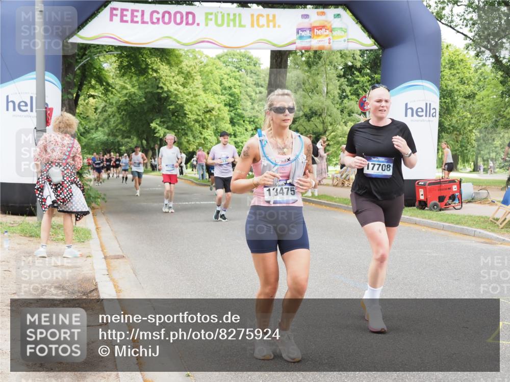 29.06.2025 - hella hamburg halbmarathon MichiJ http://msf.ph/oto/8275924 29.06.2025 10:56:55 Zwischen KM18-KM19 1347, 4904, 9338, 11542, 12658, 13475, 13818, 14540, 15037, 15663, 16255, 16826, 17708, 17806 meine-sportfotos.de