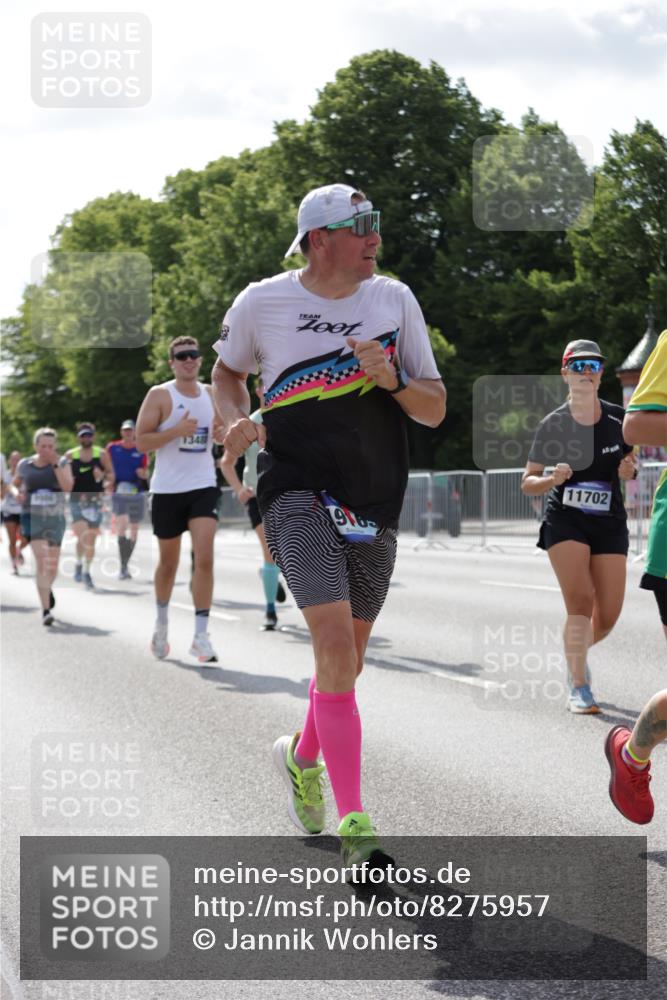 29.06.2025 - hella hamburg halbmarathon Jannik Wohlers http://msf.ph/oto/8275957 29.06.2025 10:02:10 Lombardsbrücke 1128, 1254, 1702, 1733, 2685, 2712, 2819, 3225, 3780, 3976, 4066, 6708, 6860, 7049, 7323, 7869, 7888, 8003, 8364, 8624, 8662, 8749, 9131, 9554, 9986, 10295, 10539, 11191, 11515, 11670, 11702, 11782, 12978, 13488, 13491, 13868, 13932, 14732, 14838, 15291, 15394, 15834, 15993, 16067, 17077, 17533, 17757, 17836, 17931, 17939, 18128, 18624, 19117, 19146, 19165, 19173, 19176 meine-sportfotos.de
