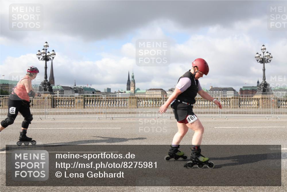 29.06.2025 - hella hamburg halbmarathon Lena Gebhardt http://msf.ph/oto/8275981 29.06.2025 09:05:00 Lombardsbrücke  meine-sportfotos.de