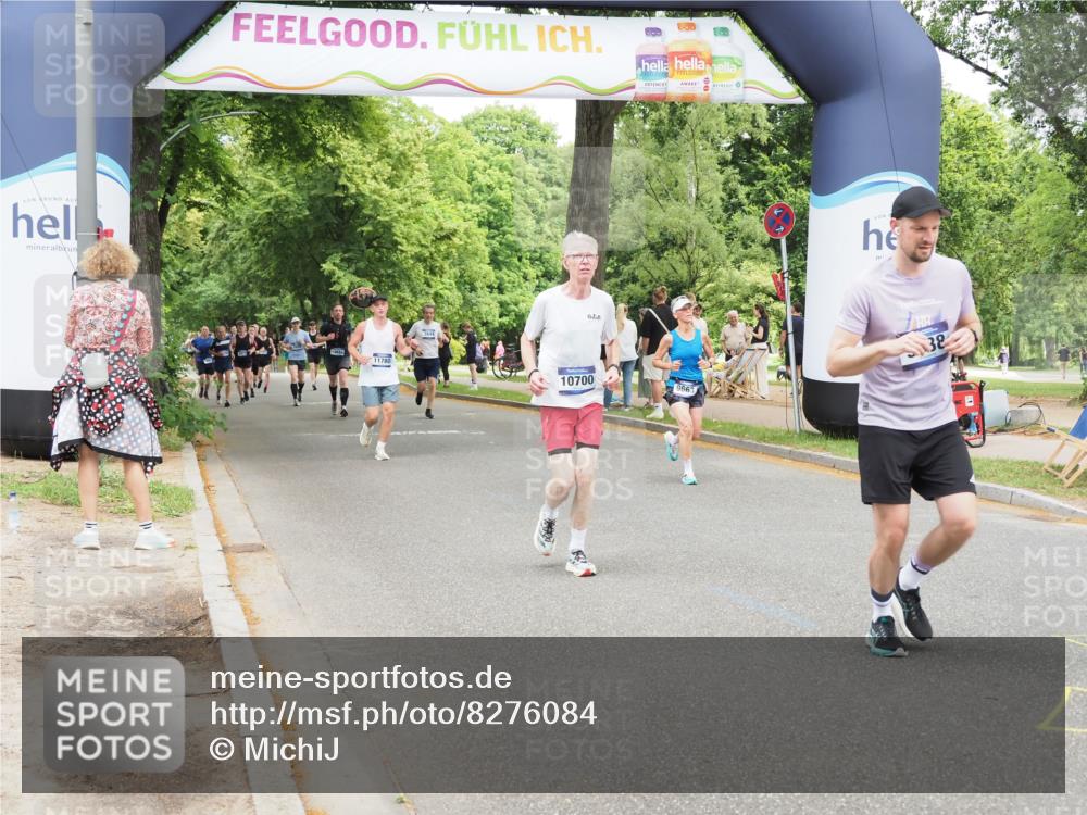 29.06.2025 - hella hamburg halbmarathon MichiJ http://msf.ph/oto/8276084 29.06.2025 10:56:58 Zwischen KM18-KM19 9338, 9663, 10700, 13475, 14540, 16255, 16826, 17708, 17806 meine-sportfotos.de
