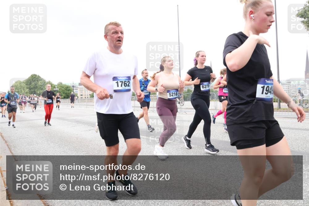 29.06.2025 - hella hamburg halbmarathon Lena Gebhardt http://msf.ph/oto/8276120 29.06.2025 10:54:41 Lombardsbrücke 14386, 4971, 1762, 6279, 1569, 379, 5216, 1949, 1198, 1762, 1822, 1949, 2084, 2244, 2532, 2566, 2586, 2632, 3002, 3364, 3761, 3795, 3857, 4191, 4192, 4720, 4971, 5157, 5185, 5216, 5309, 5392, 5500, 5514, 5727, 5882, 5933, 5993, 6023, 6279, 6839, 6982, 6987, 7498, 7670, 7874, 7946, 7986, 8012, 8186, 8801, 8803, 9130, 9521, 9596, 10207, 10331, 10471, 11033, 11226, 11287, 11354, 11567, 11569, 11785, 12240, 12268, 12270, 12930, 13272, 13283, 13944, 13945, 13979, 13980 meine-sportfotos.de