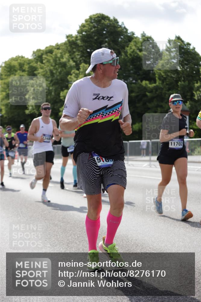 29.06.2025 - hella hamburg halbmarathon Jannik Wohlers http://msf.ph/oto/8276170 29.06.2025 10:02:10 Lombardsbrücke 1128, 1254, 1702, 1733, 2685, 2712, 2819, 3225, 3780, 3976, 4066, 6708, 6860, 7049, 7323, 7869, 7888, 8003, 8364, 8624, 8662, 8749, 9131, 9554, 9986, 10295, 10539, 11191, 11515, 11670, 11702, 11782, 12978, 13488, 13491, 13868, 13932, 14732, 14838, 15291, 15394, 15834, 15993, 16067, 17077, 17533, 17757, 17836, 17931, 17939, 18128, 18624, 19117, 19146, 19165, 19173, 19176 meine-sportfotos.de