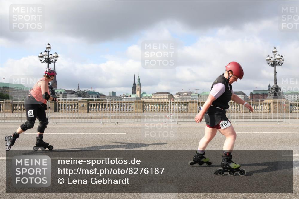 29.06.2025 - hella hamburg halbmarathon Lena Gebhardt http://msf.ph/oto/8276187 29.06.2025 09:05:00 Lombardsbrücke  meine-sportfotos.de