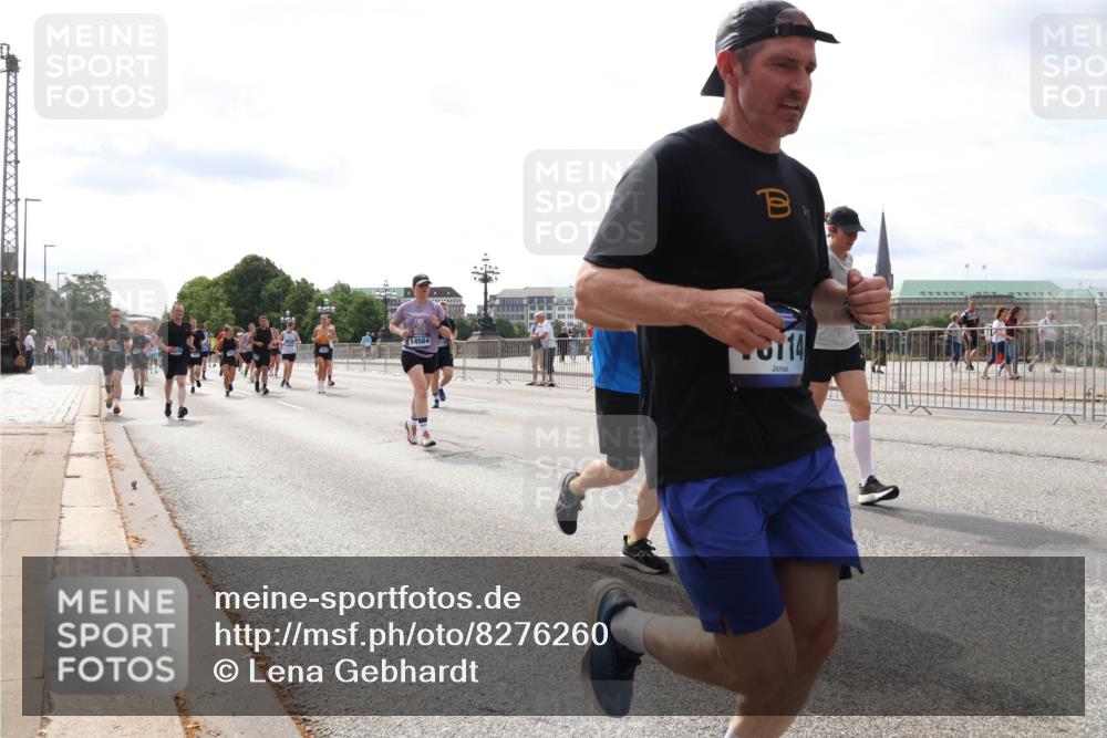 29.06.2025 - hella hamburg halbmarathon Lena Gebhardt http://msf.ph/oto/8276260 29.06.2025 10:20:18 Lombardsbrücke 14564, 114, 1011, 1046, 1069, 1110, 1115, 1154, 1471, 1474, 2064, 2478, 3278, 3434, 3733, 3842, 4154, 4166, 4422, 4539, 4585, 4614, 4737, 4739, 5181, 5397, 5556, 5659, 5811, 5812, 5831, 5937, 6874, 6951, 7018, 7101, 7131, 7137, 7519, 7739, 7744, 7808, 8025, 8387, 8462, 8588, 8738, 9136, 9196, 9722, 9735, 9873, 10041, 10414, 10550, 10595, 10613, 10622, 10647, 10701, 10754, 11028, 11036, 11603, 11835 meine-sportfotos.de